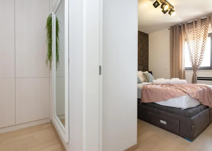 Oli's Lägenhet Zadar